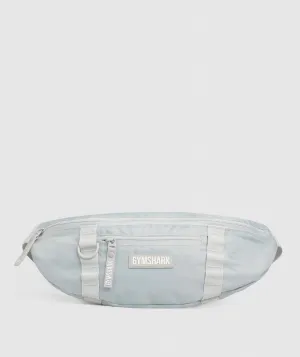 Gymshark Sleek Sling Bag - Light Grey