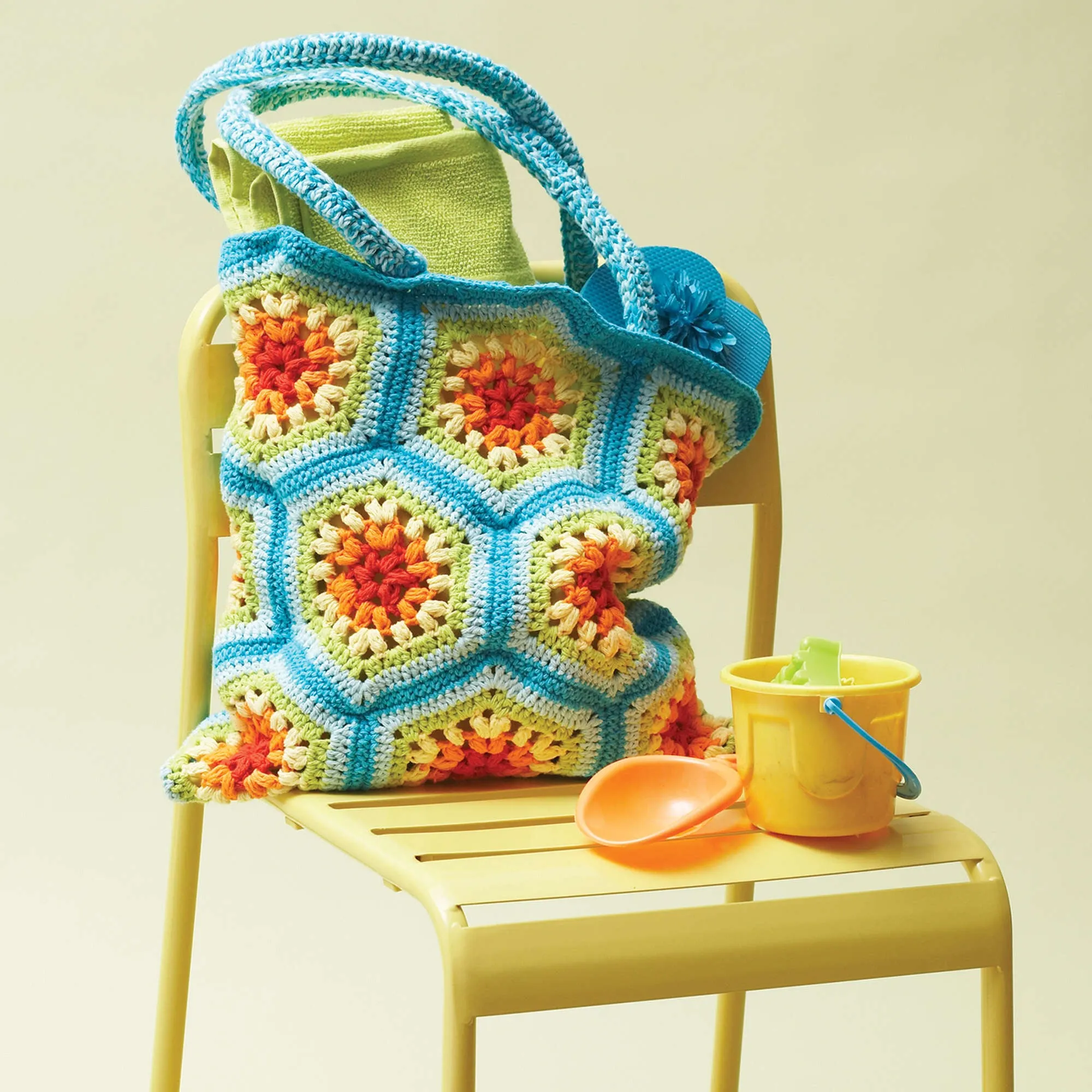 Lily Sugar'n Cream Rainbow Hexagon Beach Bag