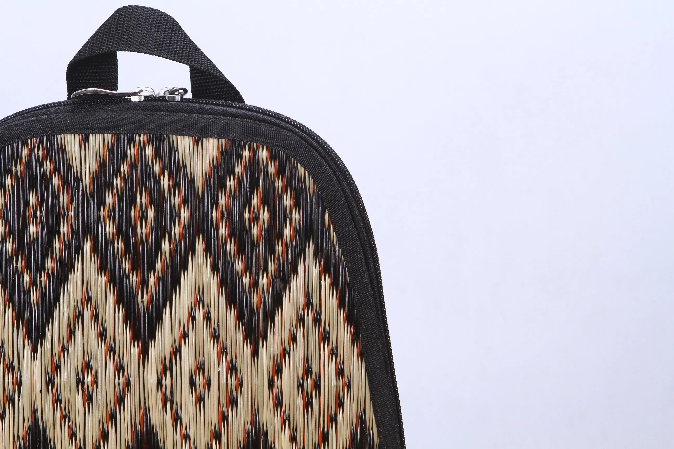 Mini Sedge Wicker Backpack (Diamond Brown)